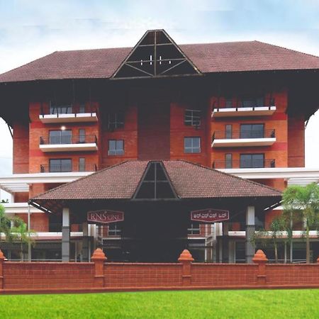 Rns One Hotell Subrahmanya Exteriör bild